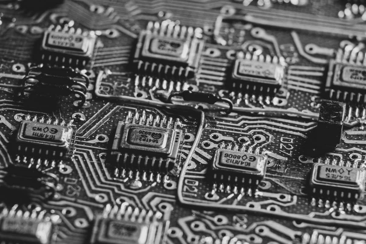 半導體產業上中下游