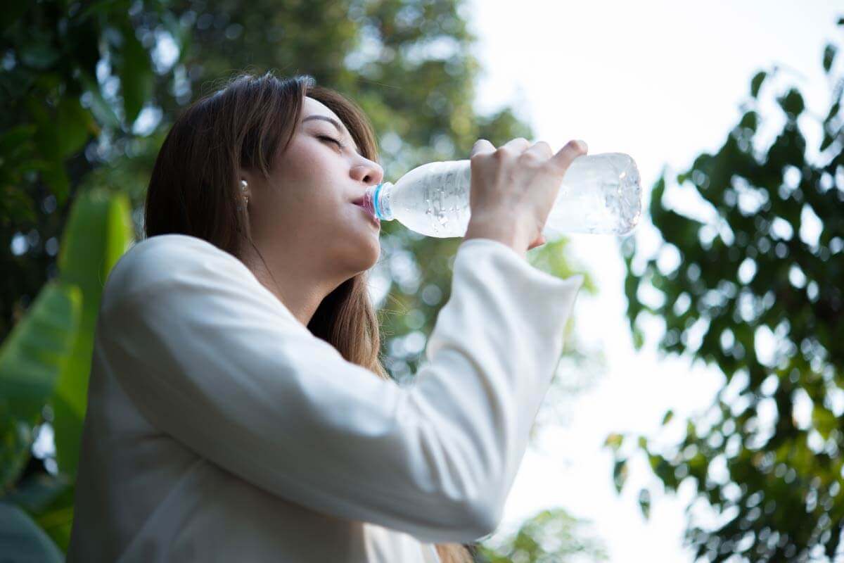 一天喝水量計算