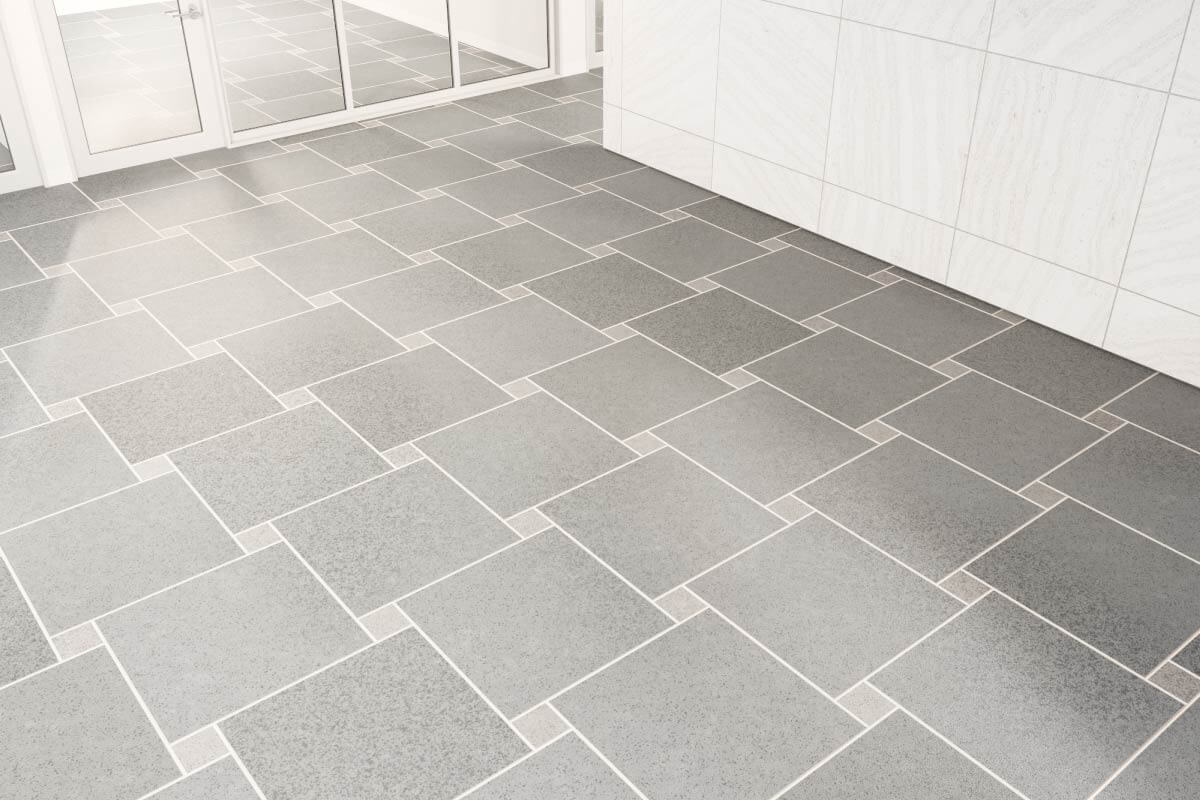 浴室地板水垢怎麼清